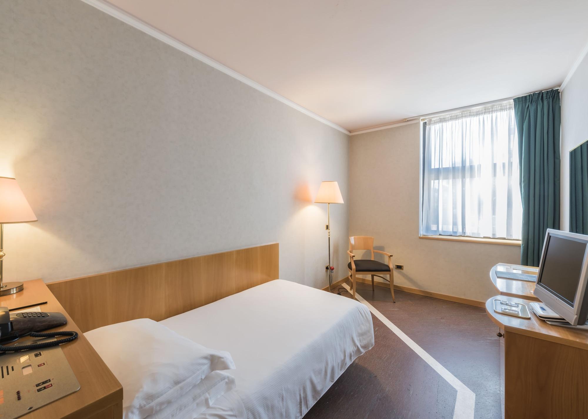 Caesar'S Hotel Cagliari Extérieur photo
