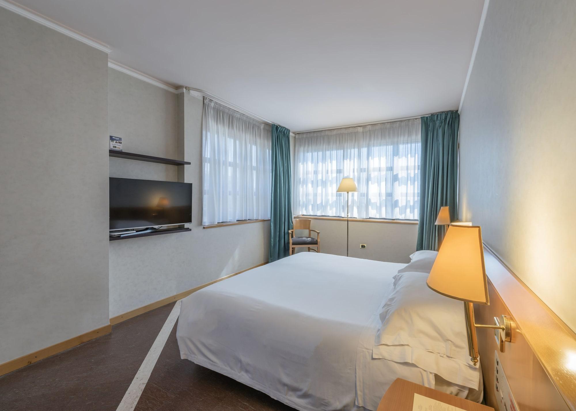Caesar'S Hotel Cagliari Extérieur photo