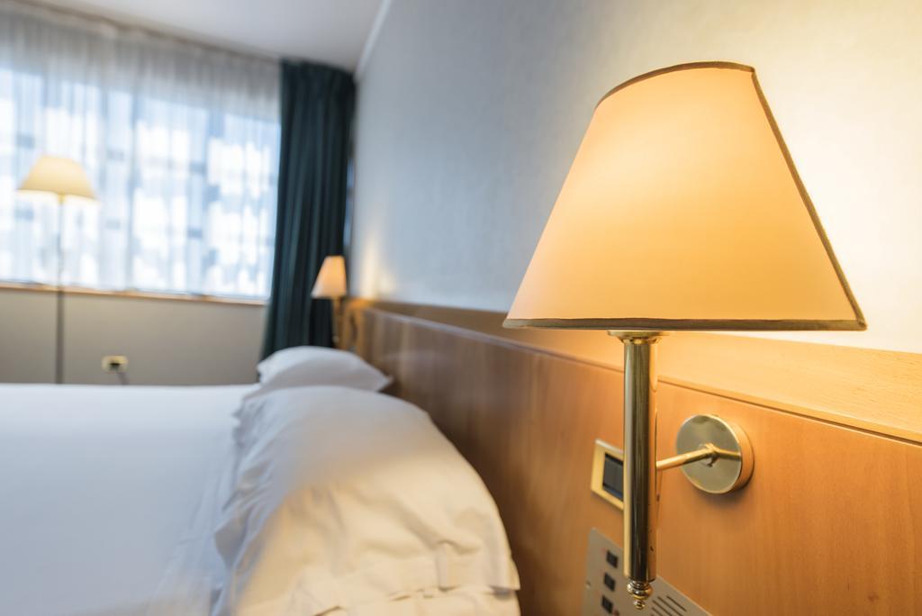 Caesar'S Hotel Cagliari Extérieur photo