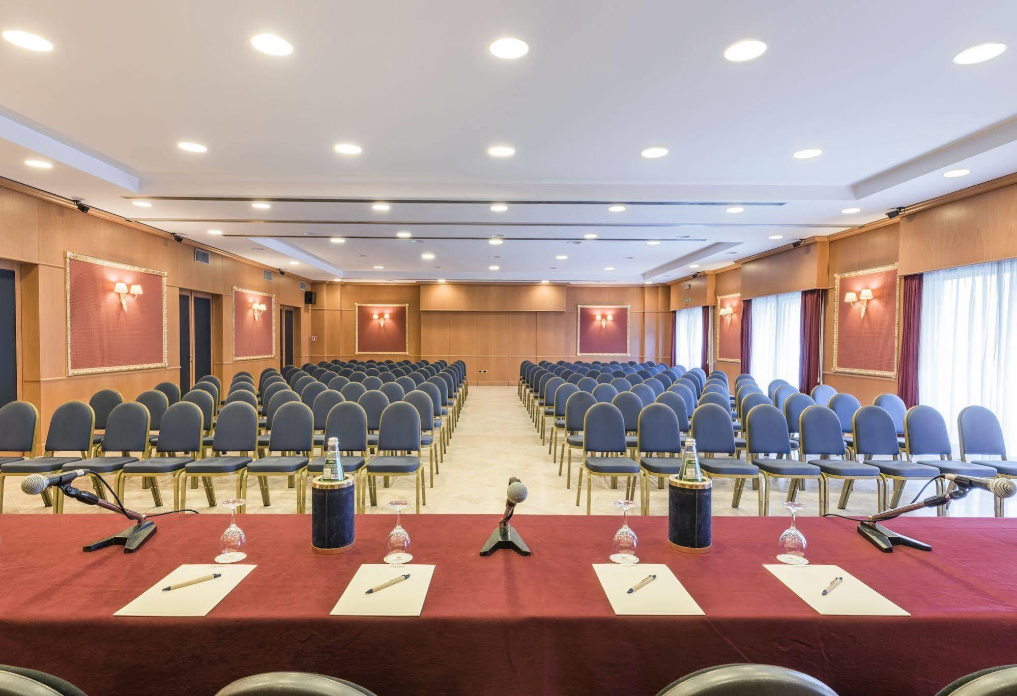 Caesar'S Hotel Cagliari Extérieur photo